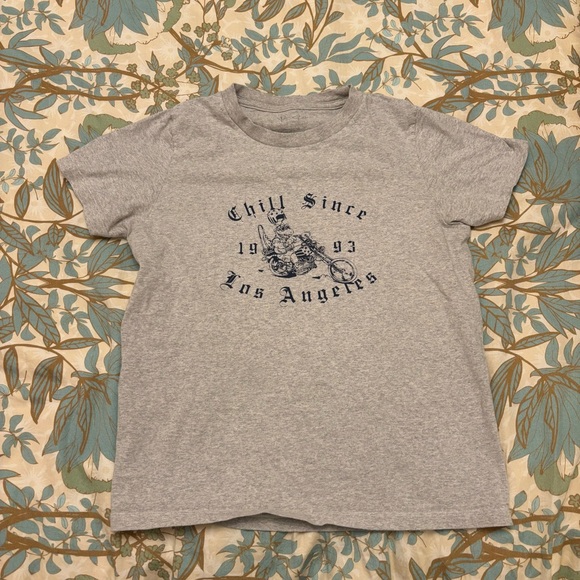 Brandy Melville Graphic Tee - Picture 2 of 2